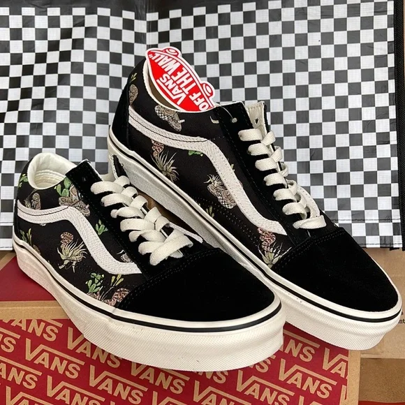 Vans WMNS Old Skool Desert Snake/Black sneakers - Picture 5 of 16